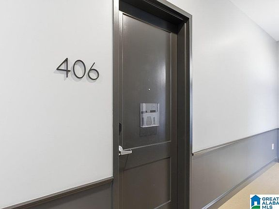 3rd image of 2212 Morris Ave #406