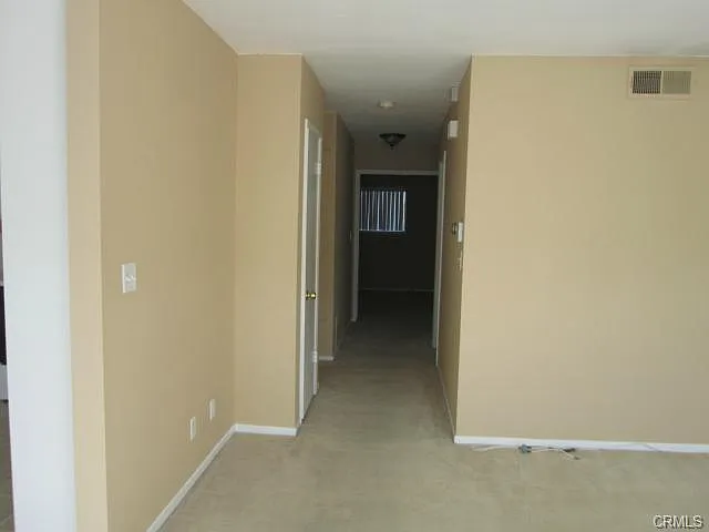 1075 Springs Ln — Photo 13