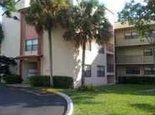 3396 Foxcroft Rd APT 108, Miramar, FL 33025