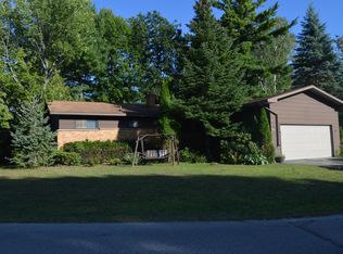 115 Oriole Dr, Alpena, MI 49707