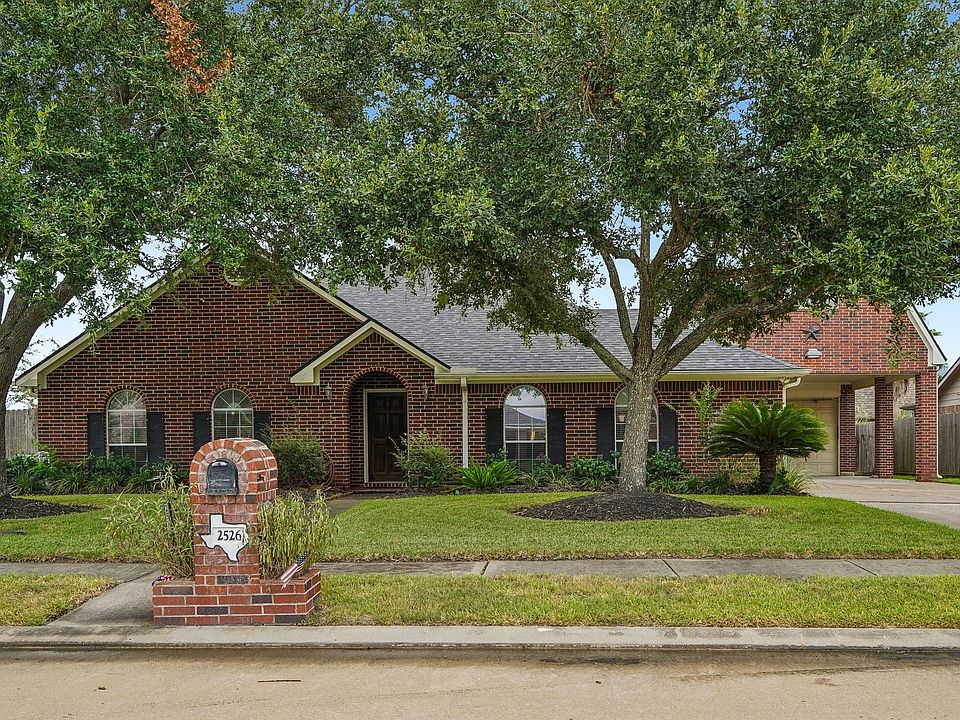 1st image of 2526 Purple Horse Dr