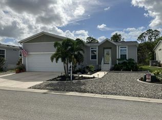 19240 Potomac Cir #696, North Fort Myers, FL 33917