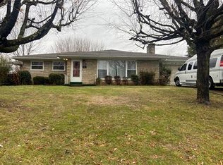 2801 Ranch Rd, Ashland, KY 41102