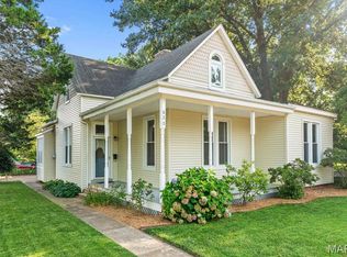 620 E A St, Belleville, IL 62220