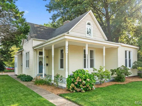 620 E A St, Belleville, IL 62220