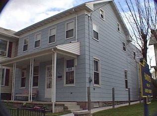 542 York St, Hanover, PA 17331