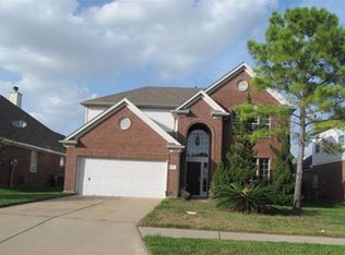 10122 Willow Crossing Dr, Houston, TX 77064