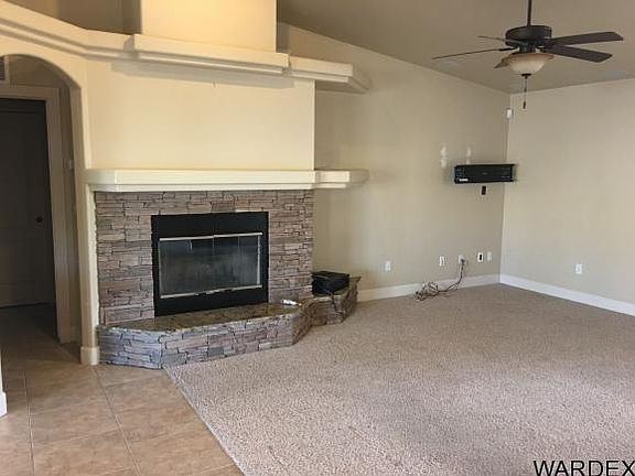 4th image of 3481 Chesapeake Blvd
