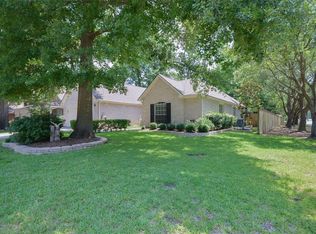 2002 White Oaks Hills Ln, Humble, TX 77339