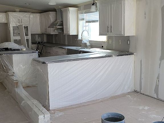 Same kitchen set-up