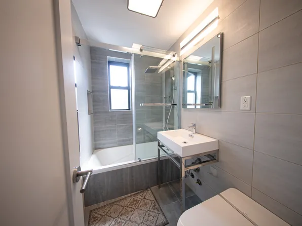 2569 West Second Street image 18 of 43