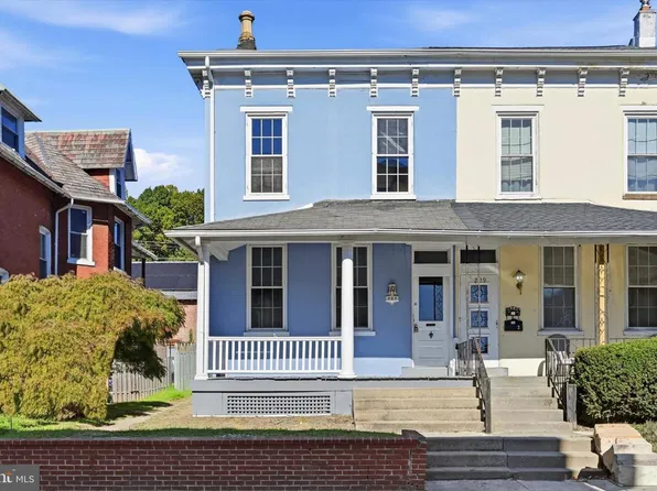 227 E Chestnut St, Coatesville, PA 19320