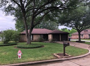 2506 Parkway Ave, Rosenberg, TX 77471