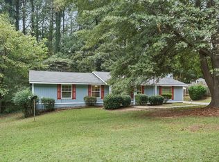 8293 Taylor Rd, Riverdale, GA 30274