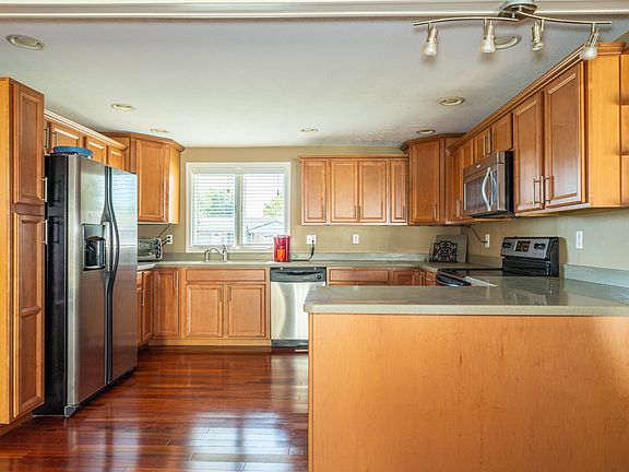 2nd image of 7690 Stockholm Dr