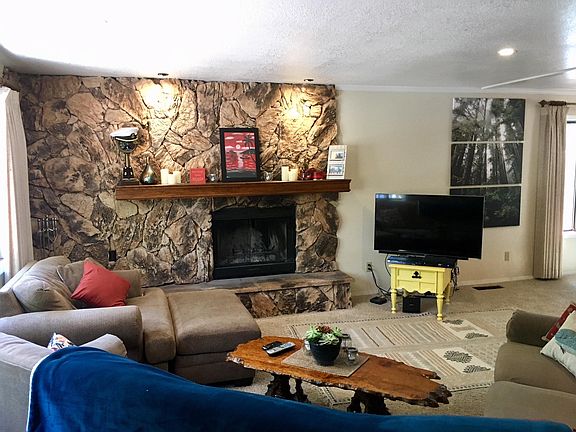 Living room area with fireplace