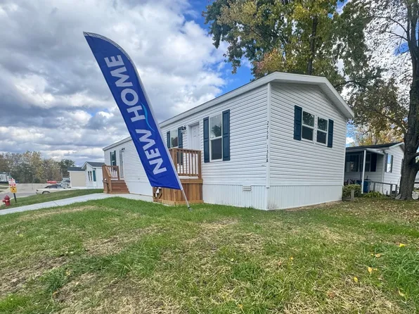 2750 Court St #138A, Brighton, MI 48114