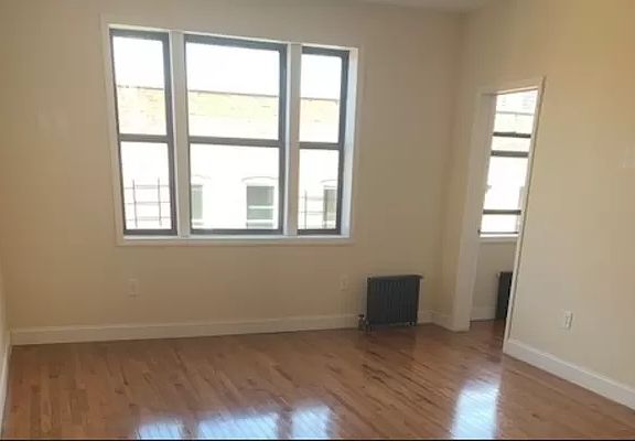 2nd image of 725 W 172nd St APT 1