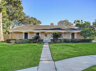 10615 Kirkside Dr, Houston, TX 77096