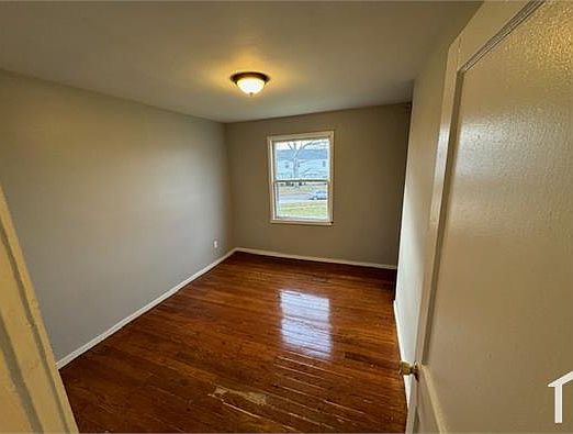 5th image of 940 S Central Dr #940