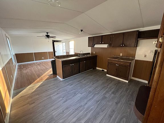 3rd image of 1071 Davis Bugg Rd