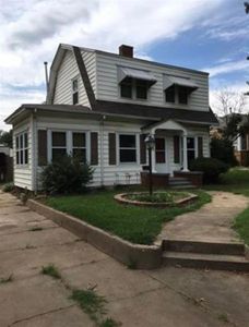 812 N 4th St, Ponca City, OK, 74601