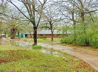 4903 Whispering Oaks Dr, College Station, TX 77845
