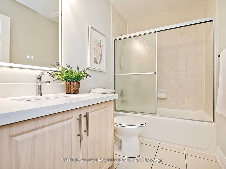 40 Kentley St — Photo 18