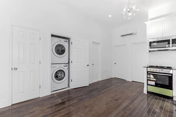 Rented by Douglas Elliman | media 18