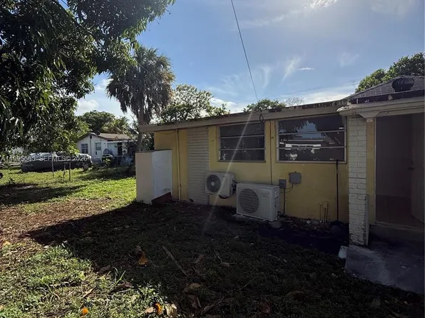 1101 N 58th Ave APT 1-4, Hollywood, FL 33021