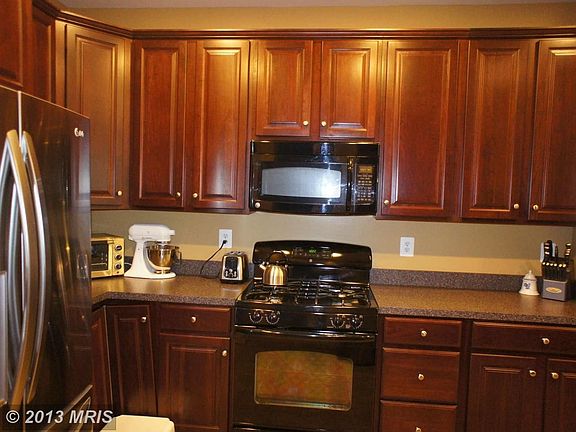 4th image of 6839 Hartzell Hill Ln
