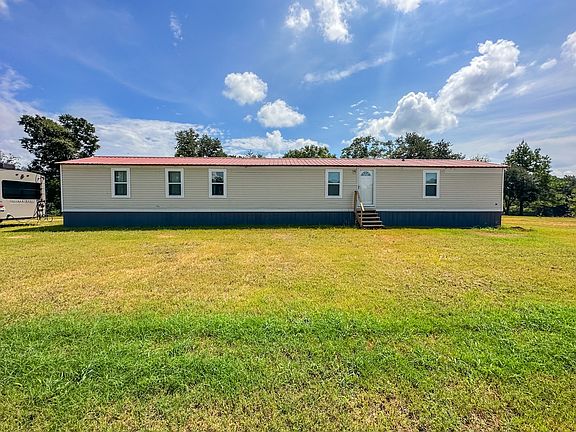 5th image of 543 Saint Stephens Rd