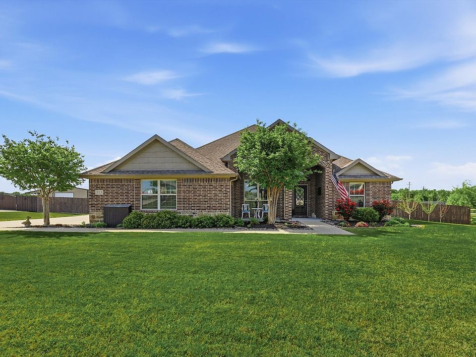 1st image of 113 Heather Ln