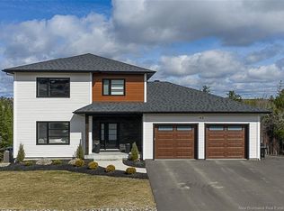 42 Golden Eagle Dr, Hanwell, NB E3C 0H3