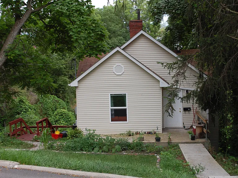 39 Woodward Ave — Photo 1