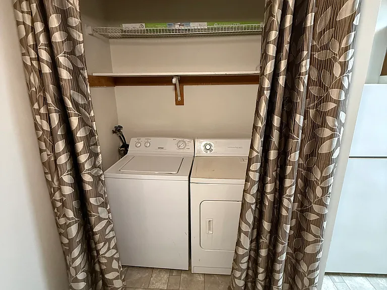 1617 Prospect St #1 — Photo 4