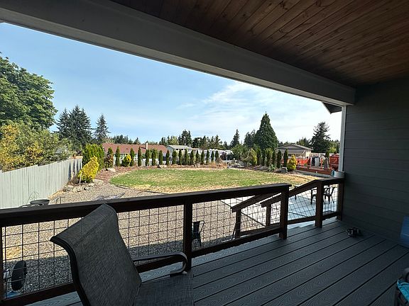 2nd image of 205 Juniper Ln