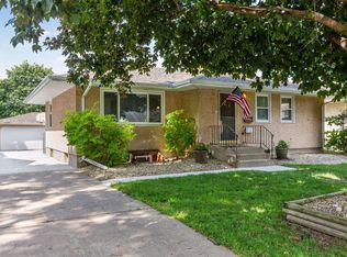 251 Stanley St E, West Saint Paul, MN 55118