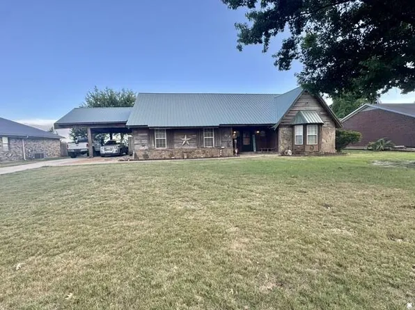 1265 Oxford Pl, Greenville, MS 38701