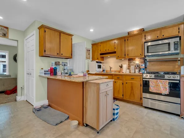 3 Appian Pl, East Boston, MA 02128