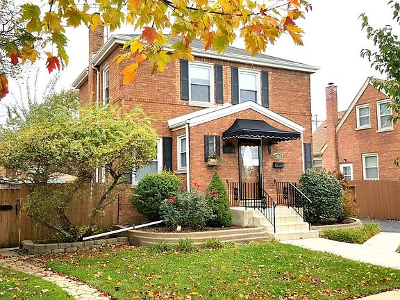 2nd image of 9408 S Richmond Ave