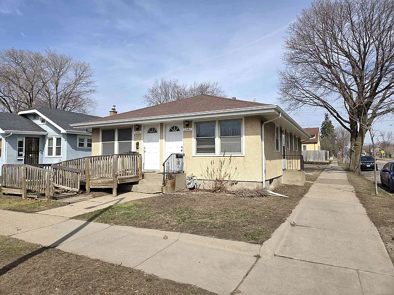 1341 Sherburne Ave — Photo 1