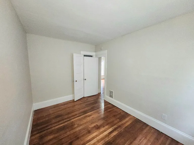 357 Columbia Ave — Photo 11