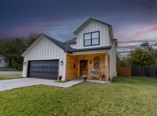 224 Live Oak Ln, Weatherford, TX 76086