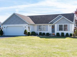 27705 Manchester Cir, Paw Paw, MI