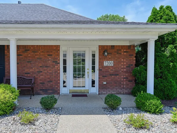 7200 Briscoe Vista Way, Louisville, KY 40228