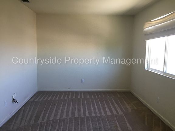 2nd image of 771 Tulare Dr