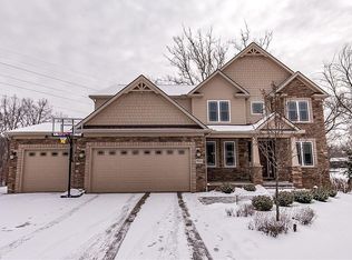 7045 Twin Creeks Ct, Independence, OH 44131