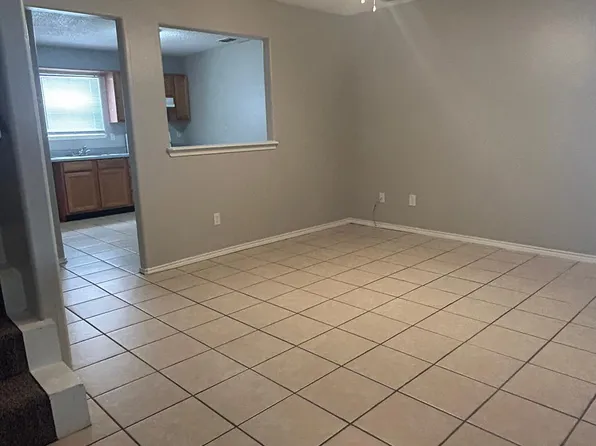 2316 W Elisa Ln #8, Edinburg, TX 78541