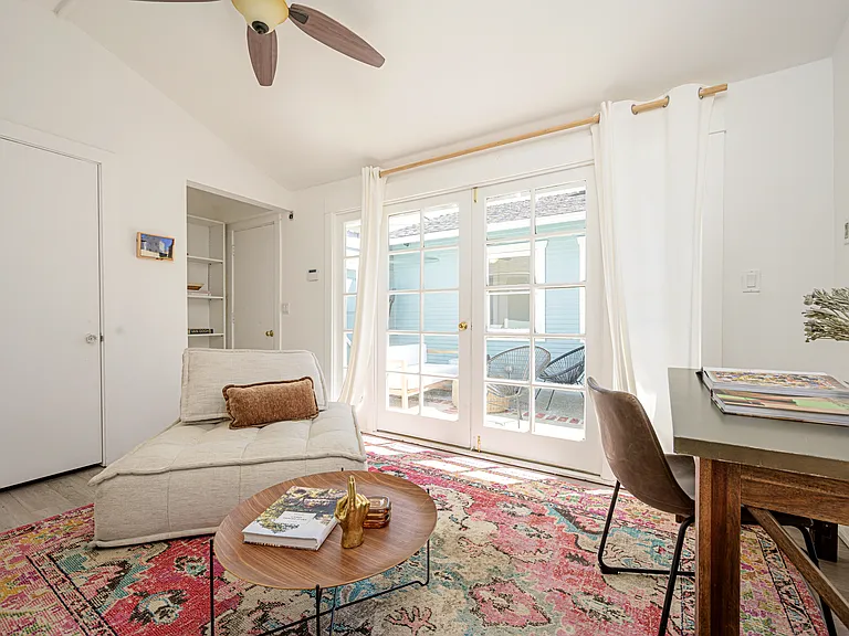 2213 Arizona Ave — Photo 32